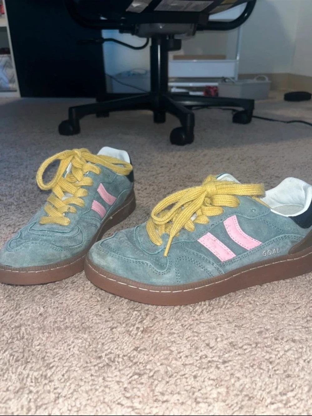 Women’s size 5 coolway green sneakers